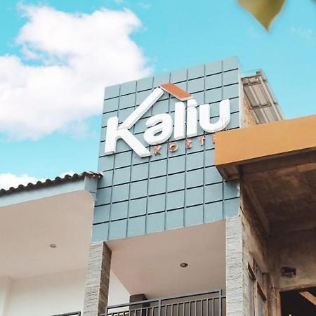 Hotel Kaliu Pacitan Kültér fotó